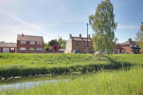 3 bedroom semi-detached house for sale, Canal Side East, Newport