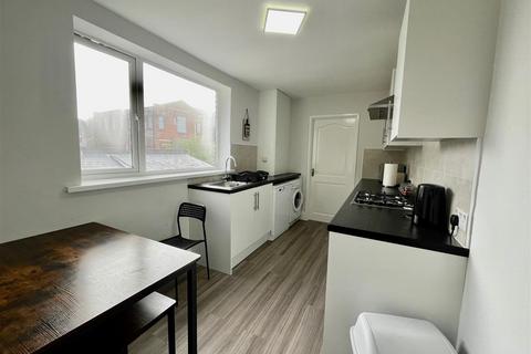 3 bedroom apartment for sale, Station Lane, Birtley, Chester Le Street