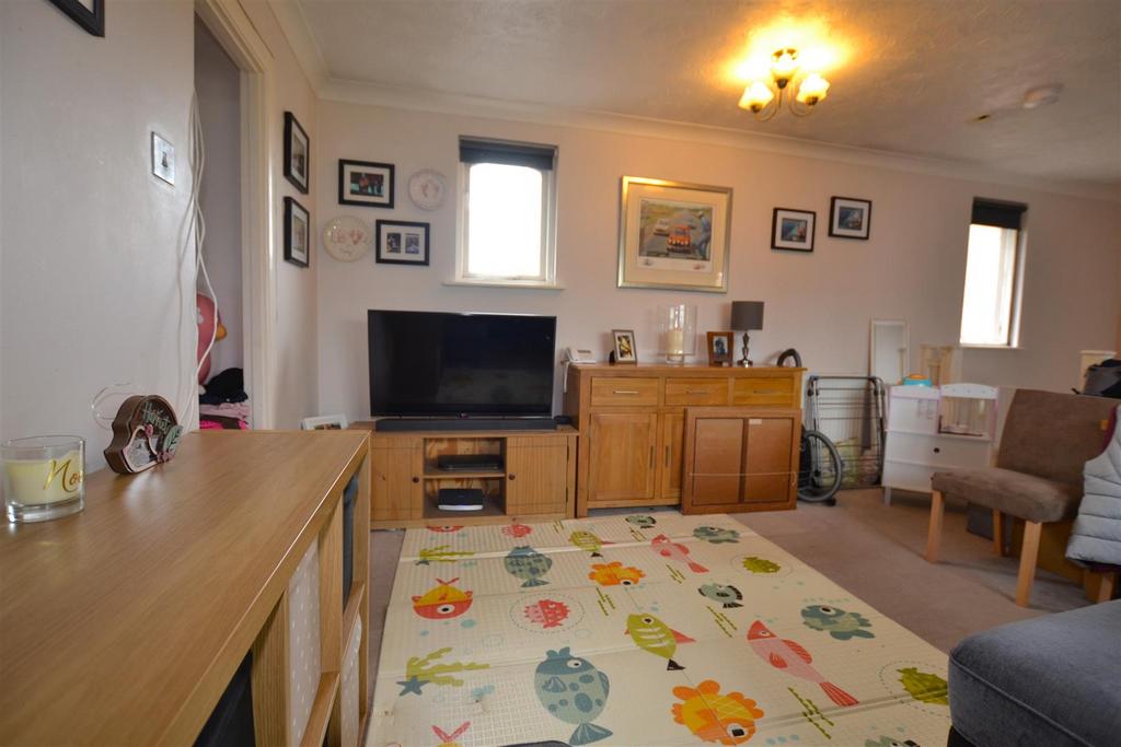 Livingroom.JPG