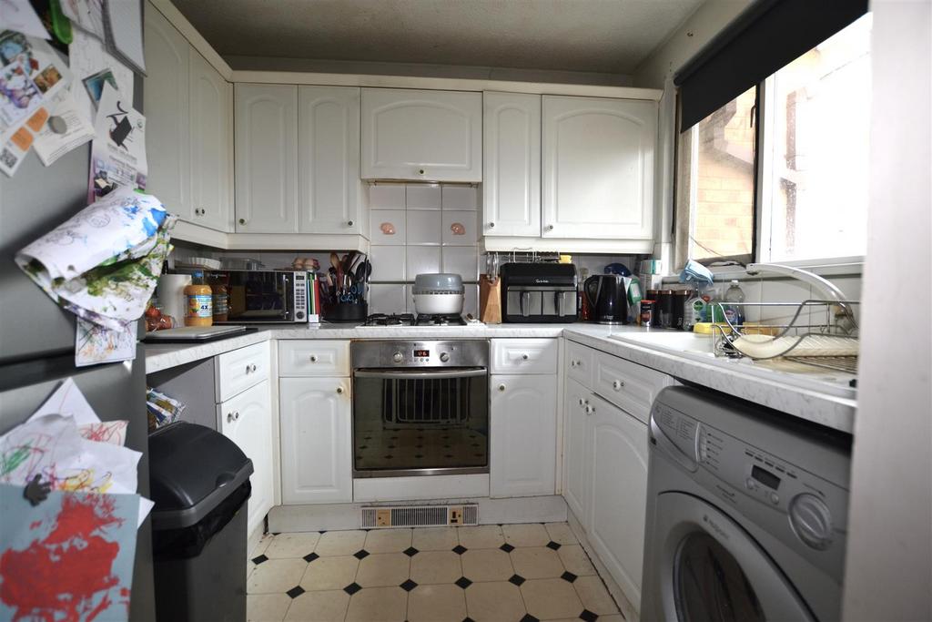 Kitchen.JPG