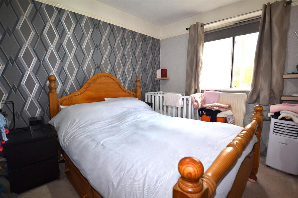 Bedroom .JPG