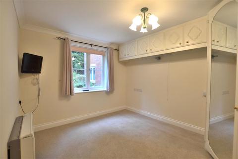 1 bedroom apartment for sale, Branksomewood Road, Fleet GU51