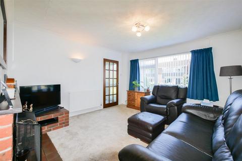 15 Farm Close, Chalgrove, Oxford, OX44 7RL