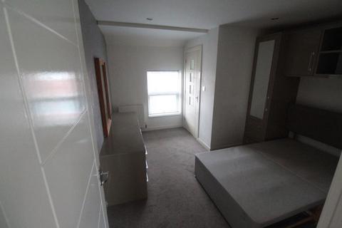 1 bedroom flat to rent, New Bridge Road, Hull