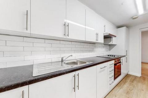 1 bedroom apartment to rent, Macklin Street, London, WC2B