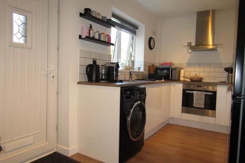 2 bedroom end of terrace house for sale, The Chase, Boroughbridge, York