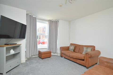 3 bedroom end of terrace house for sale, SHORT WALK TO BEACH * SANDOWN