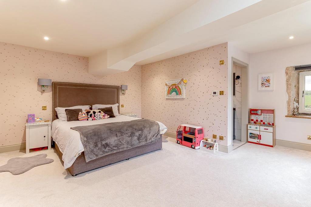Bedroom 2 - C.jpg