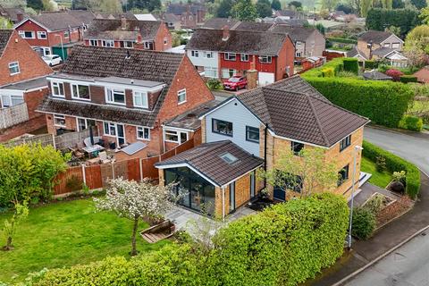 2 Heybridge Close, Tean, Stoke-on-trent, ST10 4LU