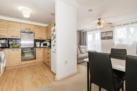 2 bedroom apartment for sale, Longhorn Avenue, Gloucester