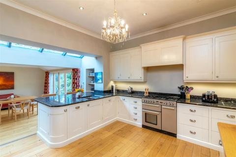 4 bedroom detached house for sale, Endcliffe Vale Road, Ranmoor, Sheffield