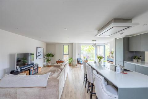 2 bedroom apartment for sale, Chelsea Heights, David Baldwin Way, Brincliffe, Sheffield