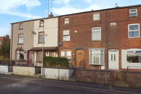 3 bedroom terraced house to rent, Alexander Street, Tyldesley, Manchester