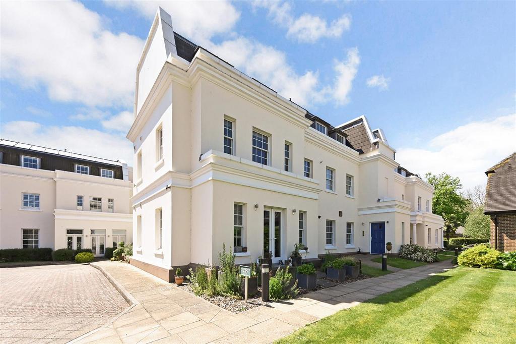 Ford Road, Tortington, Arundel 2 bed apartment £1,350 pcm (£312 pw)