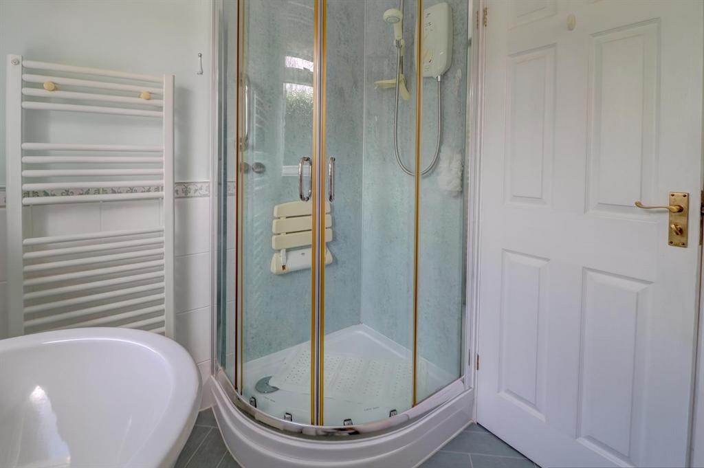 Shower room.jpg