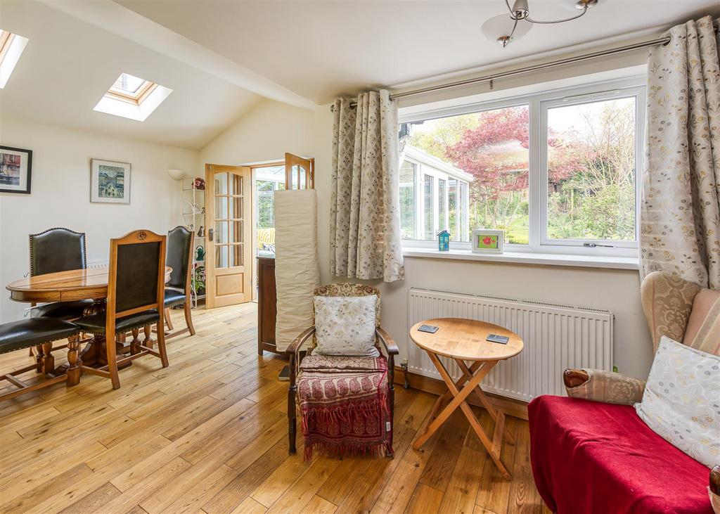 5 Torvale Road-reception2.jpg