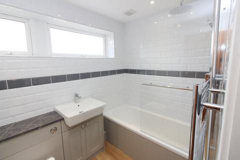 2 Palmer Close, Shefford, SG17 5EE