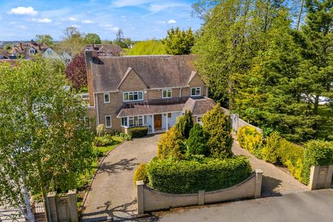21 Avenue Road, Stratford-upon-avon, CV37 6UW