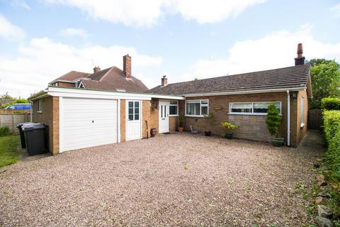 2 bedroom detached bungalow for sale, Station Road, Willoughby LN13