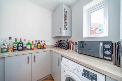 13 Simmons Drive, Hednesford, Cannock, WS12 4XH