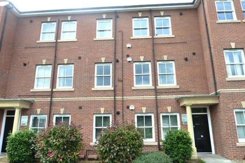 2 bedroom apartment to rent, Hatters Court, Stockport SK1