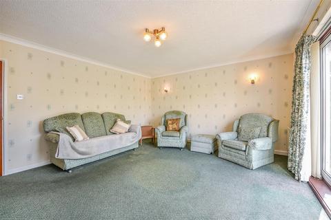 3 bedroom detached bungalow for sale, Mead Close, Andover