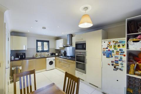 3 bedroom house for sale, Waterside Mews, Trowbridge BA14