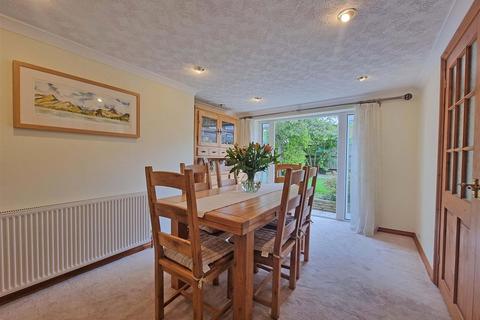 10 Chantry Close, Hollywood, Birmingham, B47 5LU