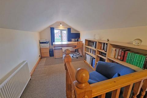 10 Chantry Close, Hollywood, Birmingham, B47 5LU