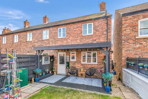 5 Fox Garth, Brafferton, York, YO61 2QL
