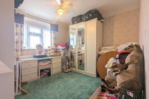 143 Bedfont Lane, Feltham, TW14 9NH