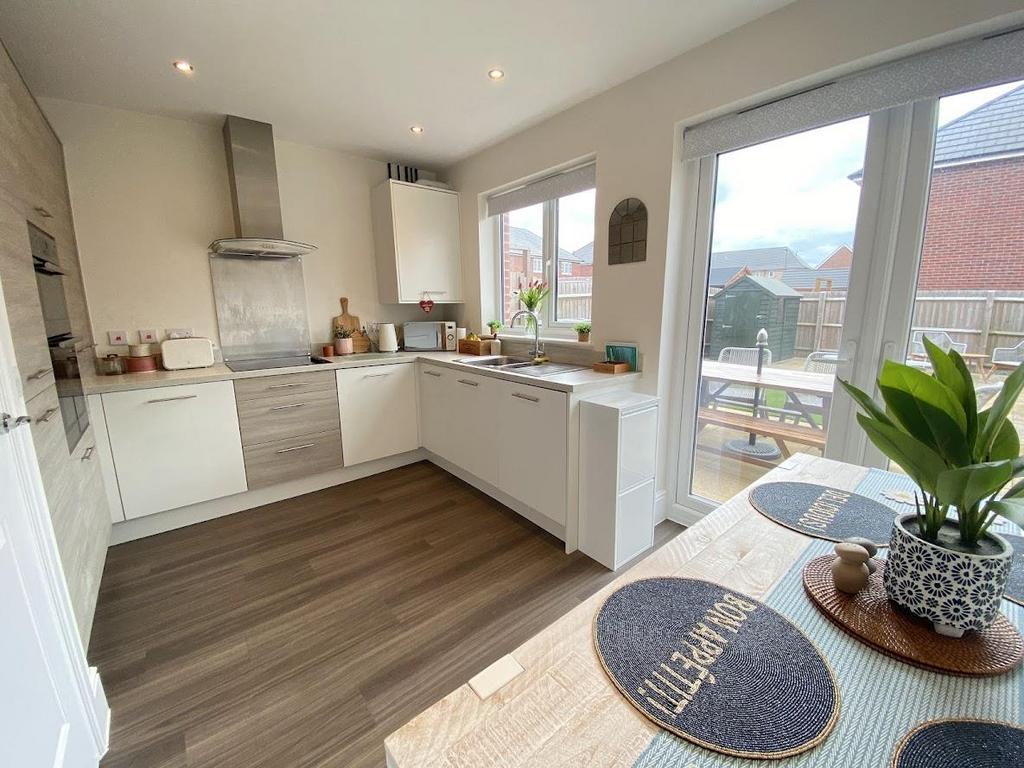 Kitchen diner
