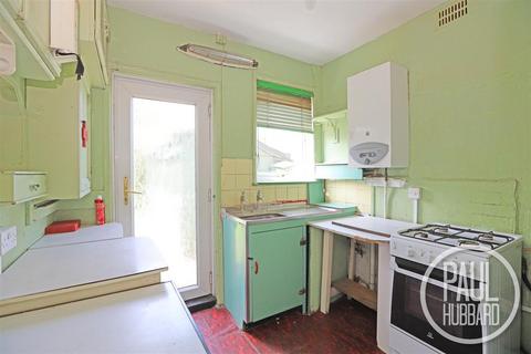 3 bedroom semi-detached house for sale, Laurel Road, Lowestoft, NR33