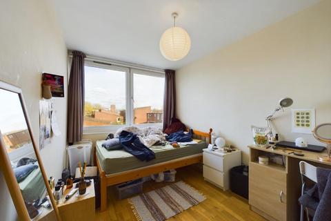 Flat 37, Caithness House Twyford Street, London, N1 0BZ