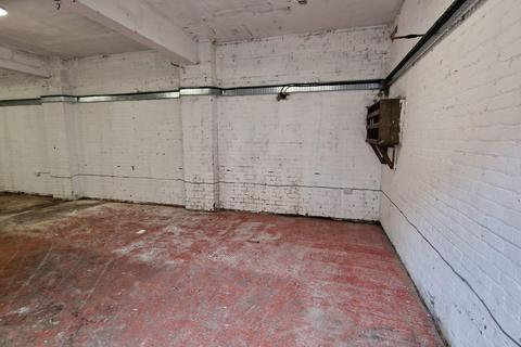 Property to rent, New Street, Manchester