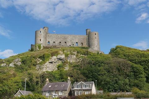 2 bedroom house for sale, Ystad Castell Morfa, Harlech