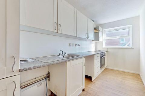 1 bedroom maisonette for sale, Goresbrook Road, Dagenham, RM8