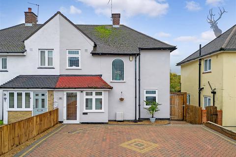 3 bedroom house for sale, Thaxted Road, Buckhurst Hill IG9