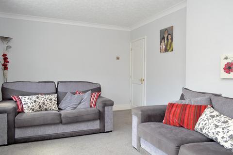 6 Tavistock Drive, Chadderton, Oldham, OL9 0RQ