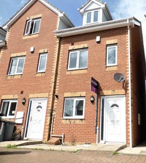 4 bedroom terraced house for sale, Halfway Close, Goldthorpe, Rotherham, S63 9PH
