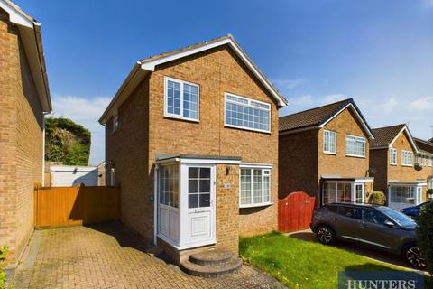 3 bedroom detached house for sale, The Limes, Burniston, Scarborough