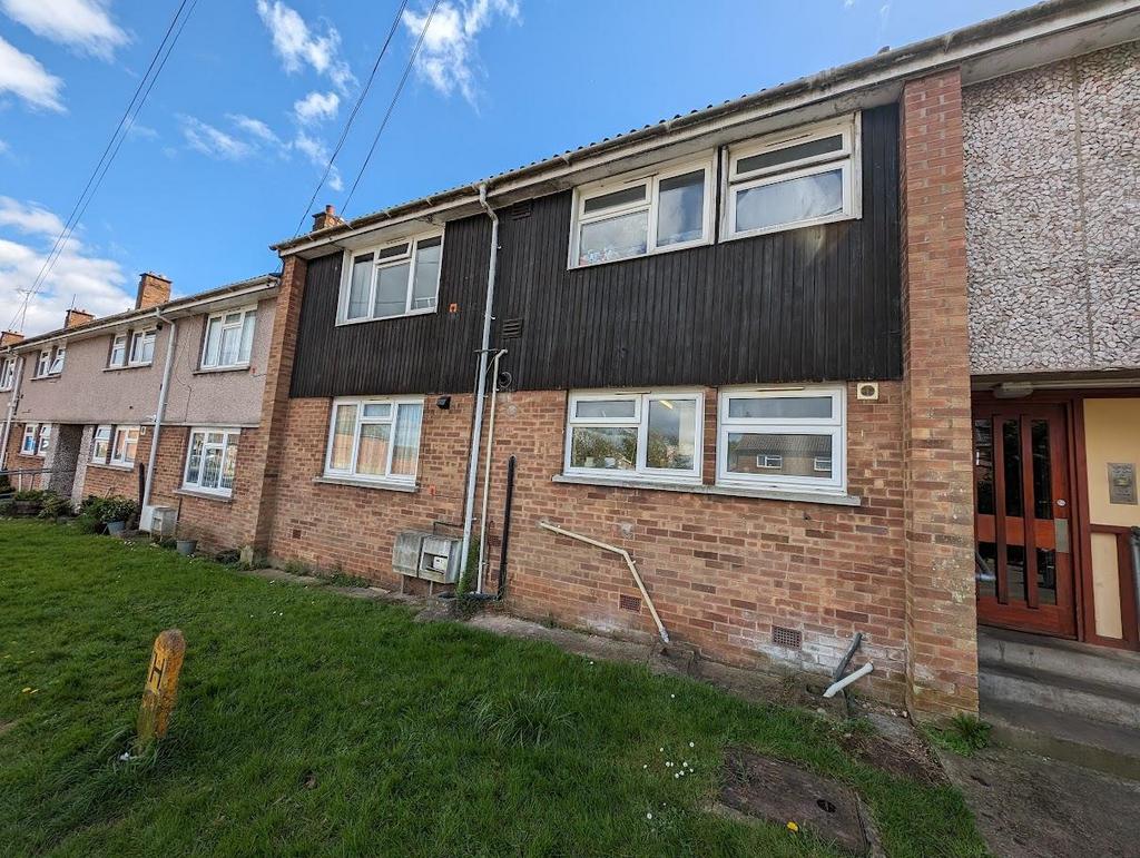 Charfield Green, Charfield... 2 bed flat for sale £135,000