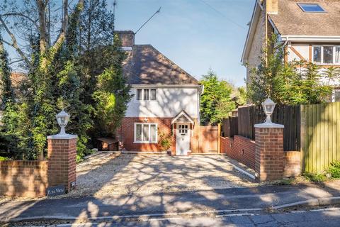2 bedroom semi-detached house for sale, Sunninghill Road, Ascot