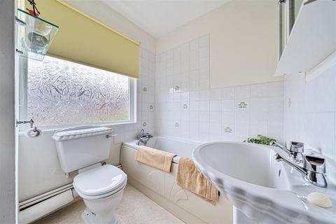 1 bedroom semi-detached house for sale, Wolfe Close, Crowborough