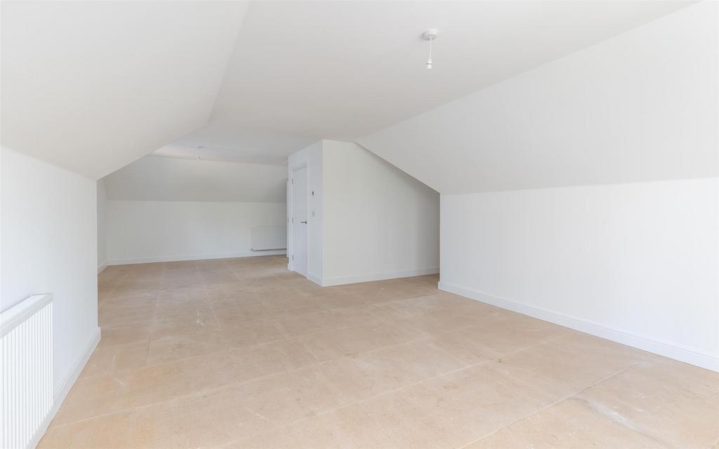 Large Bedroom or Studio.jpg