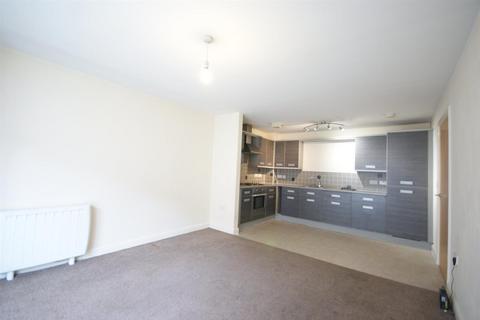 2 bedroom flat to rent, Riverside Drive, Anchor Quay