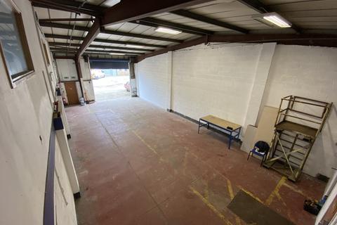 Industrial unit to rent, Unit 3 Sandall Stones Industrial Estate, Sandall Stones Road, Kirk Sandall, Doncaster