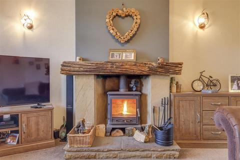 35 Broadway, Haslingden, Rossendale, BB4 4ES