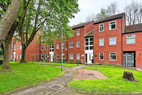 54 Riverstone Drive, Manchester, M23 9QW