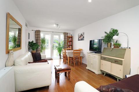 54 Riverstone Drive, Manchester, M23 9QW